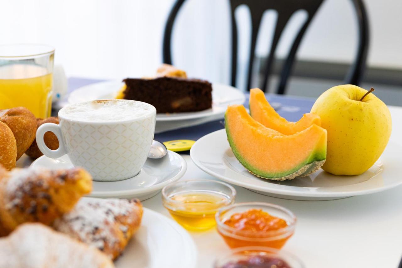 Hi Hotels Riva Del Garda Ngoại thất bức ảnh