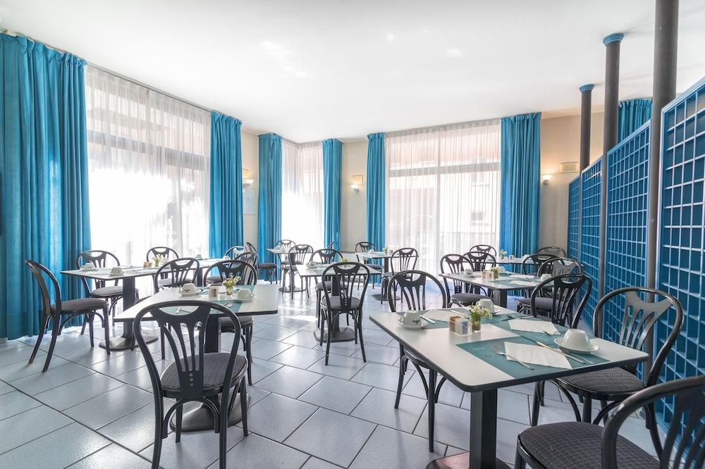 Hi Hotels Riva Del Garda Ngoại thất bức ảnh