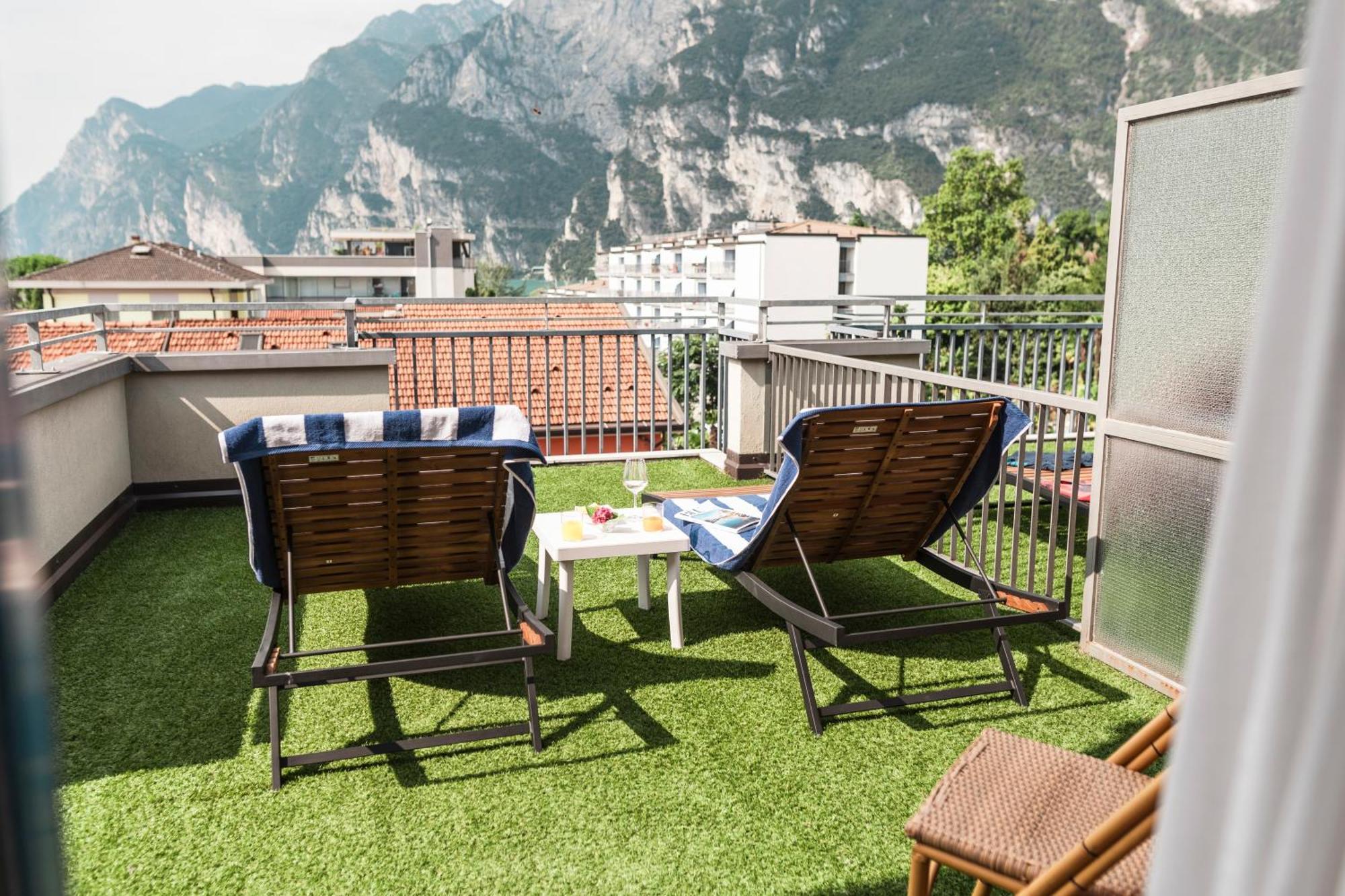 Hi Hotels Riva Del Garda Ngoại thất bức ảnh