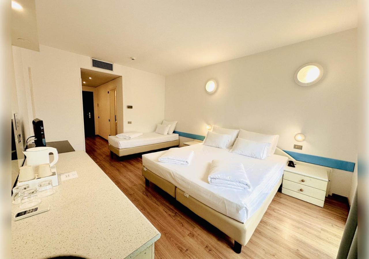 Hi Hotels Riva Del Garda Ngoại thất bức ảnh